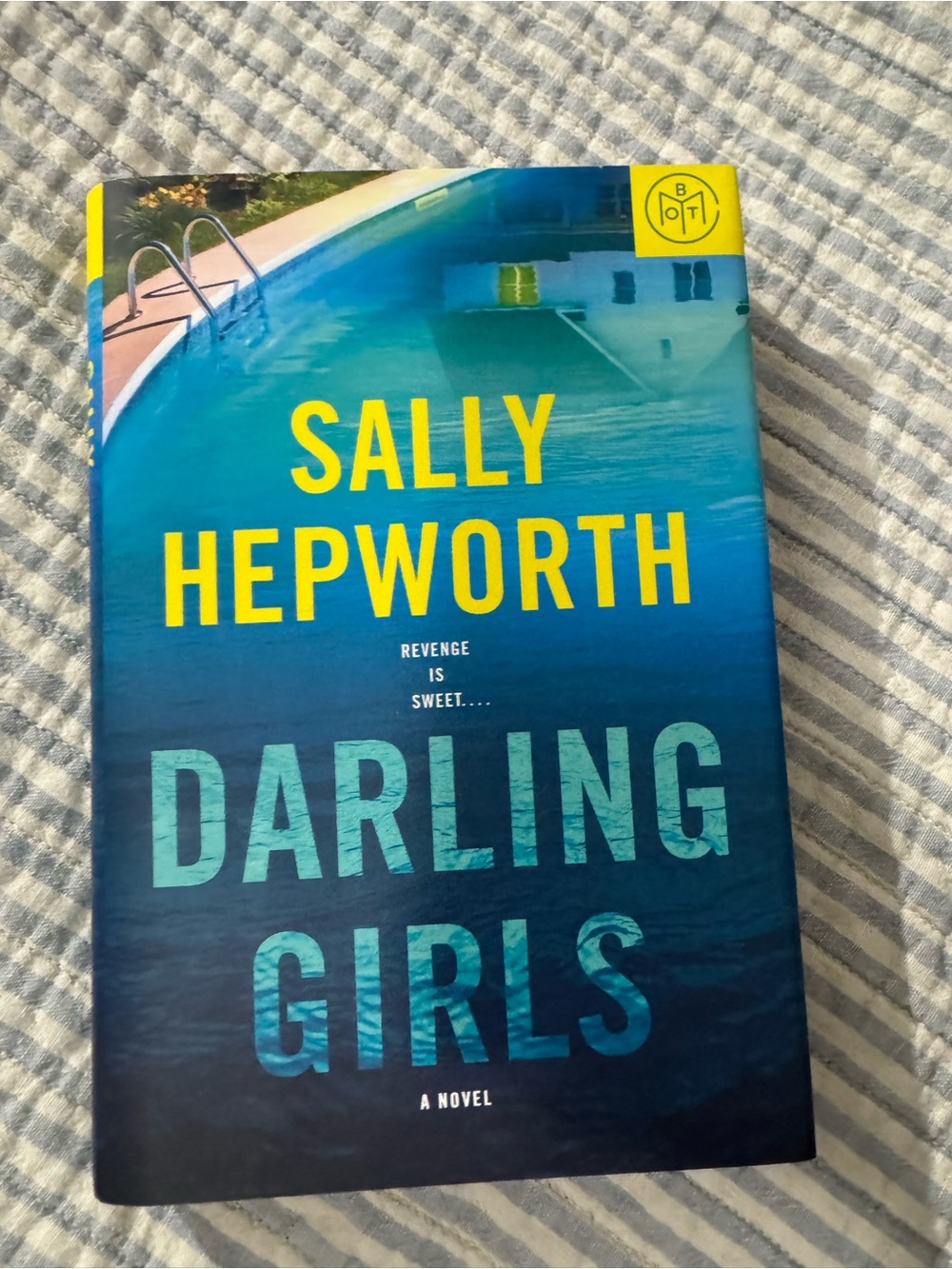 Sally Hepworth - Darling Girls (Blue Hardcover)
